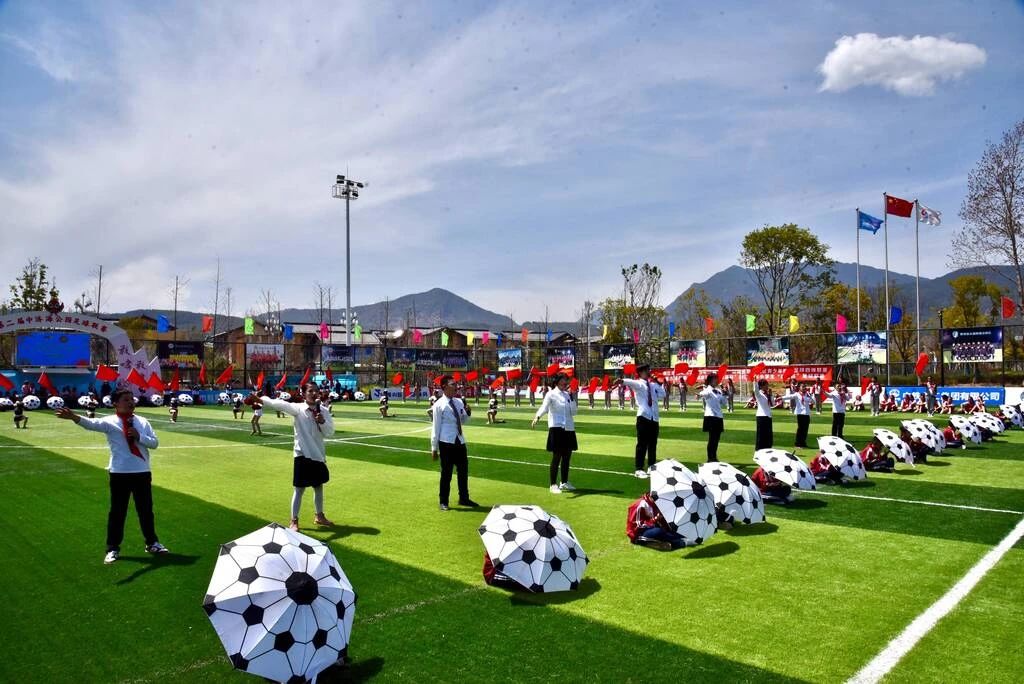 聚焦古城区：青少年校园足球、篮球、啦啦操联赛拉开帷幕 (2).jpg