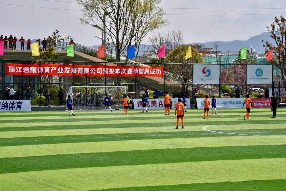 聚焦古城区：青少年校园足球、篮球、啦啦操联赛拉开帷幕 (3).jpg