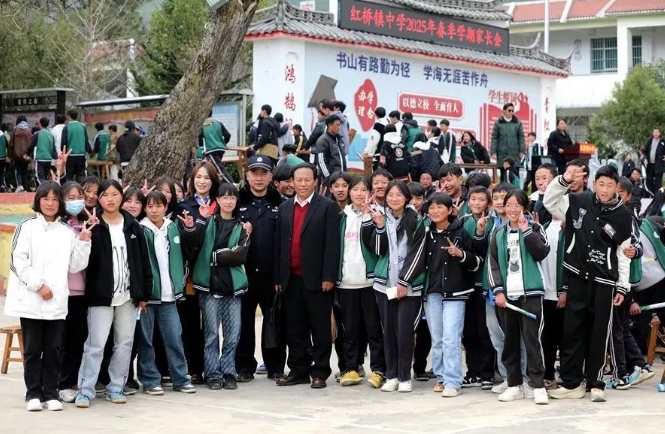 丽江禁毒战绩斐然，“三升一降”背后藏着这些秘密…… (4).png