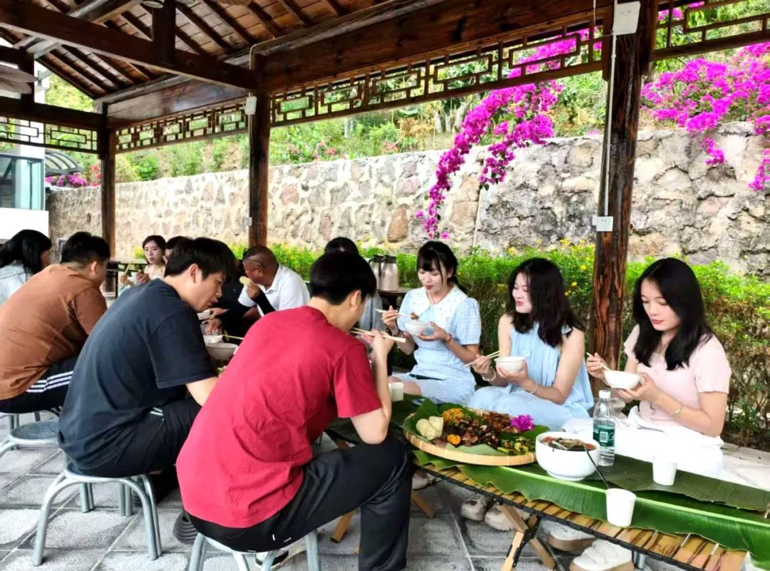 五一打卡新去处！华坪龙头果子山超多精彩活动等你来解锁 (4).jpg