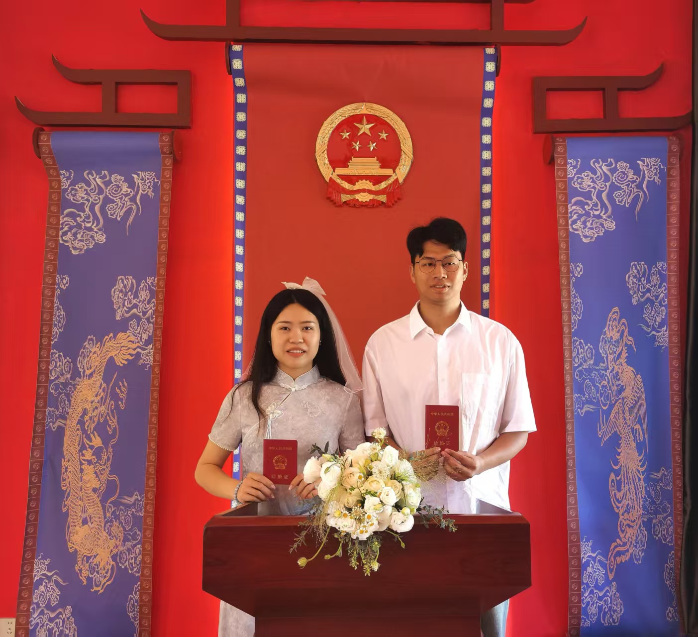 福建新人飞赴丽江“520 领证”：“不用户口本，雪山见证我们的五年爱情”4.jpg