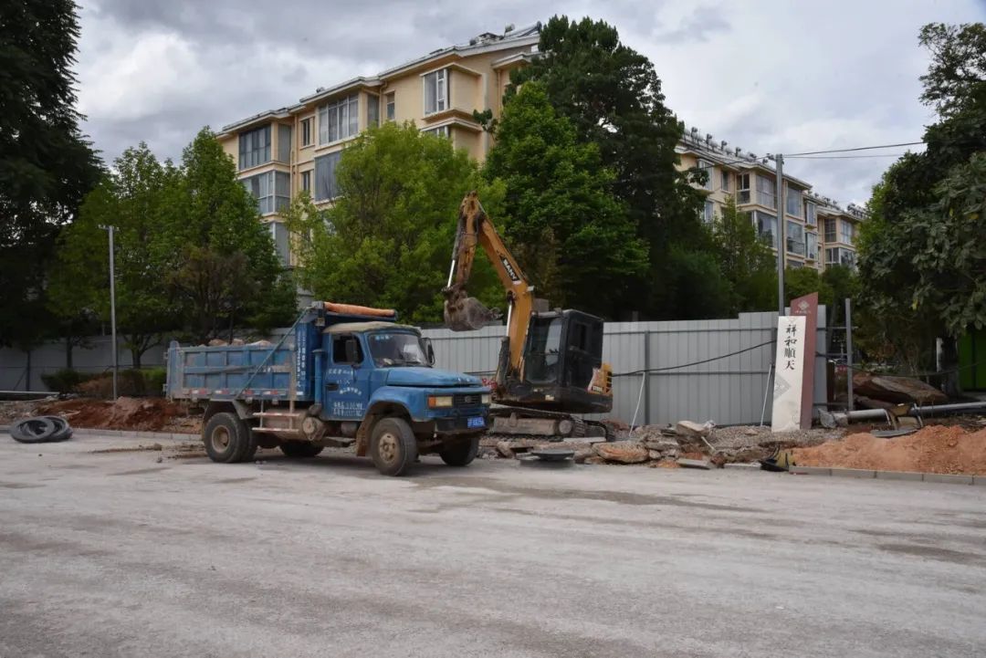 南口路北半段道路拓宽工程进入收尾阶段 预计本月底通车 (5).jpg