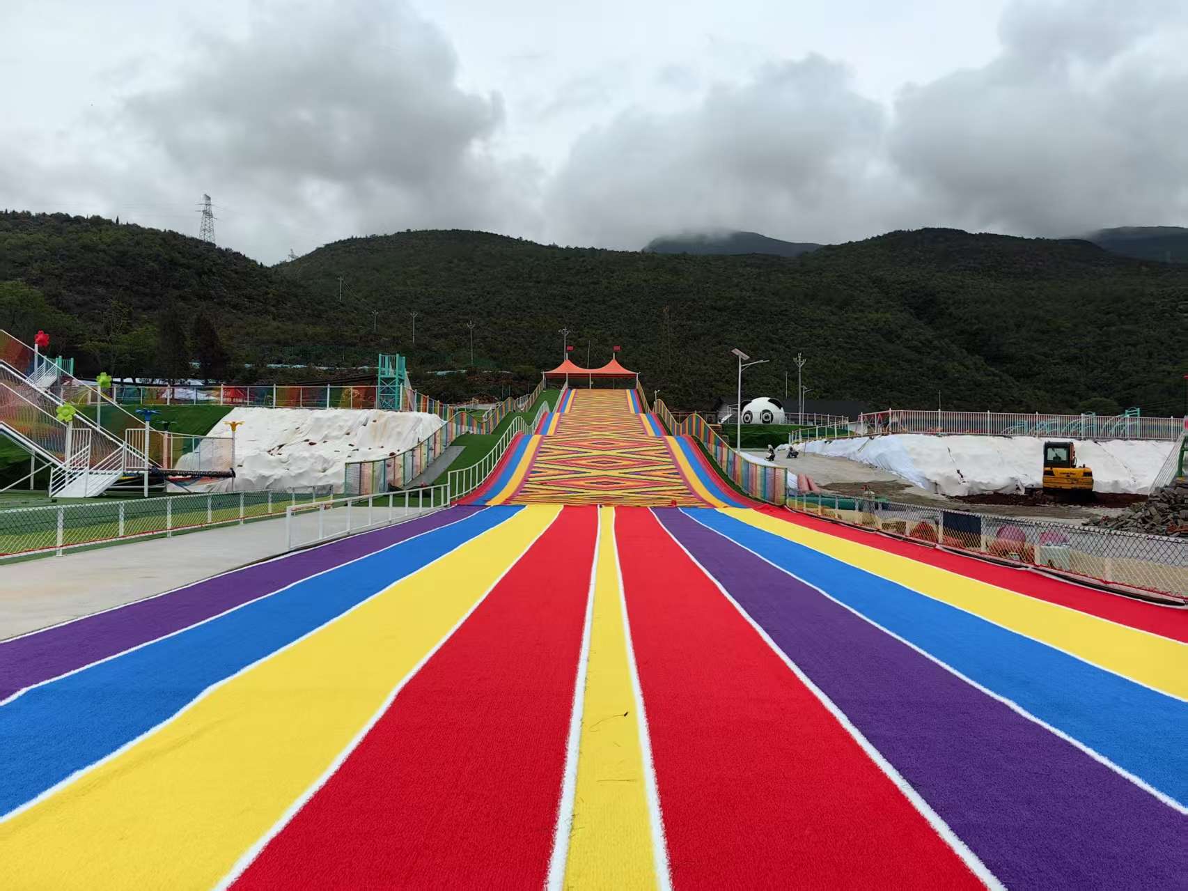 周末带娃好去处！云南最大无动力游乐场即将落地丽江2.jpeg