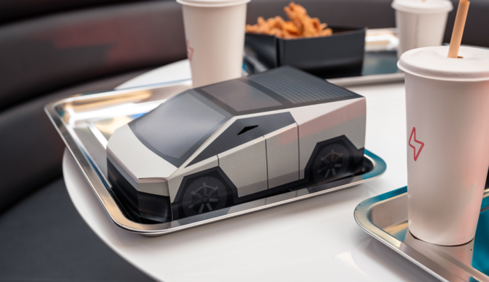 特斯拉跨界布局餐饮业 首家超级充电餐厅美国开业2.png