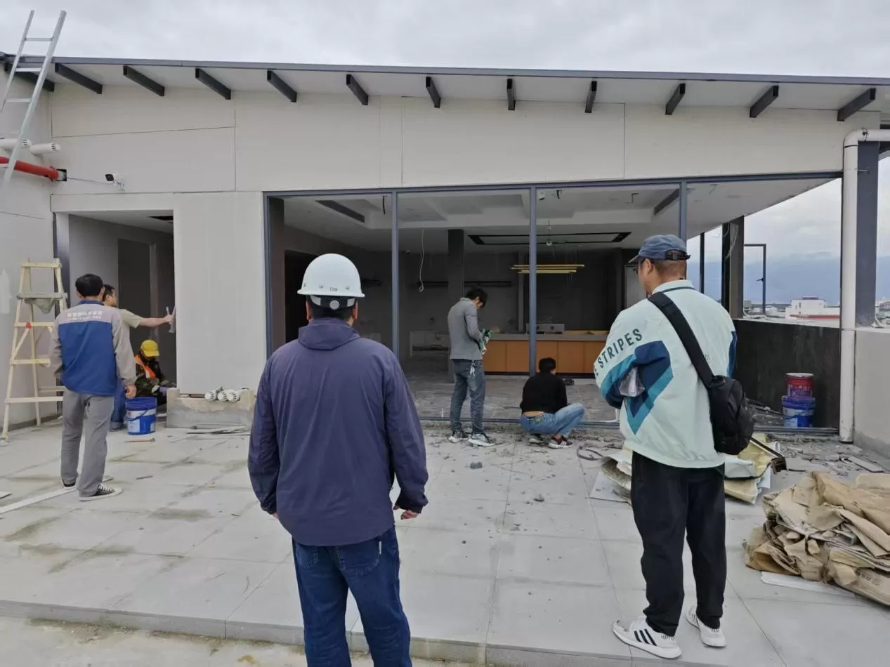 零容忍！丽江依法拆除两处违规超高自建房