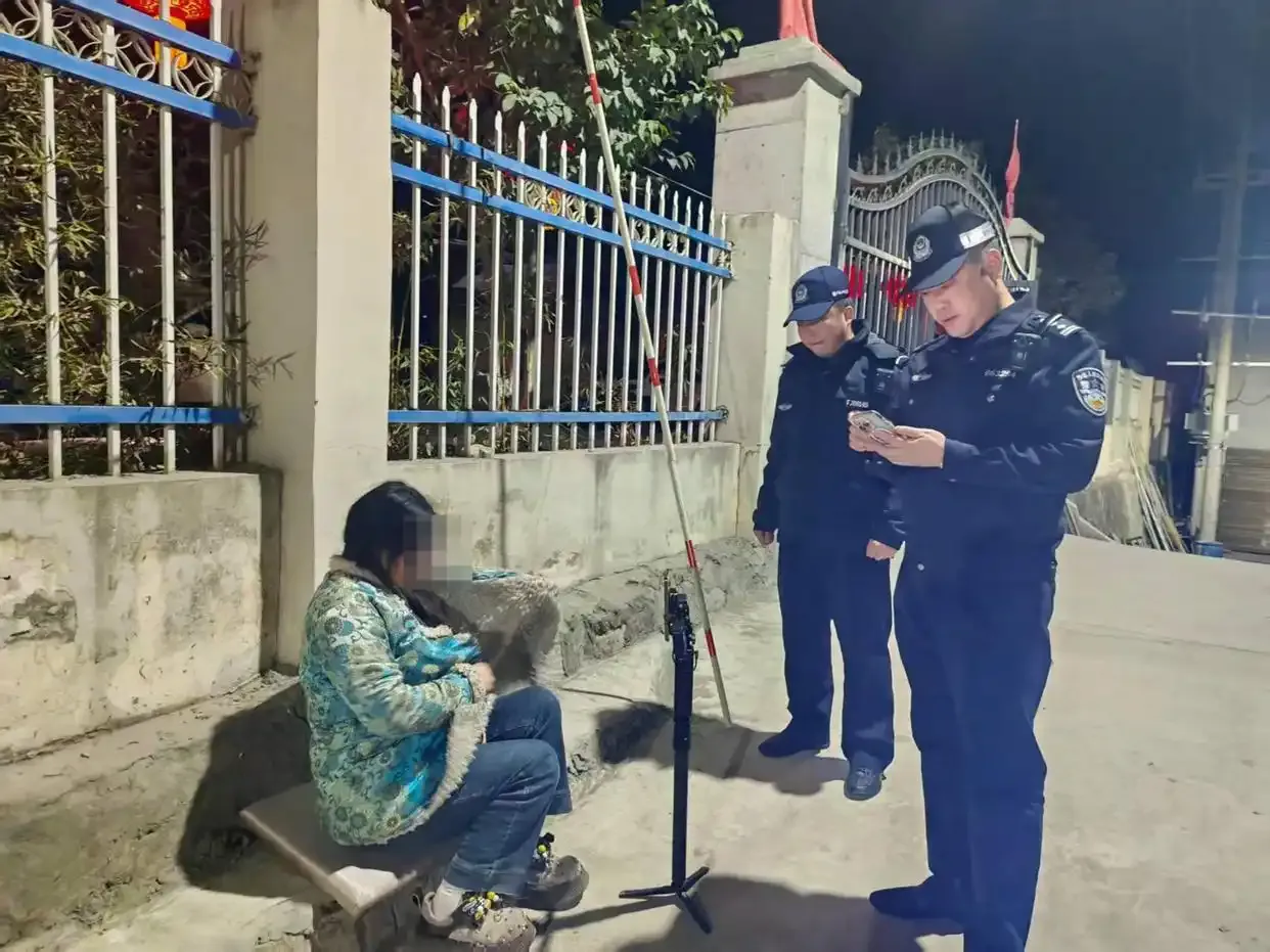 孕妇深夜直播“求救”竟是闹剧！别让虚假求助凉了众人的心