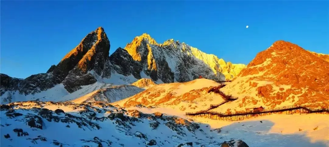 门票特惠+长街宴+千人打跳 玉龙雪山三多节系列文旅活动来袭